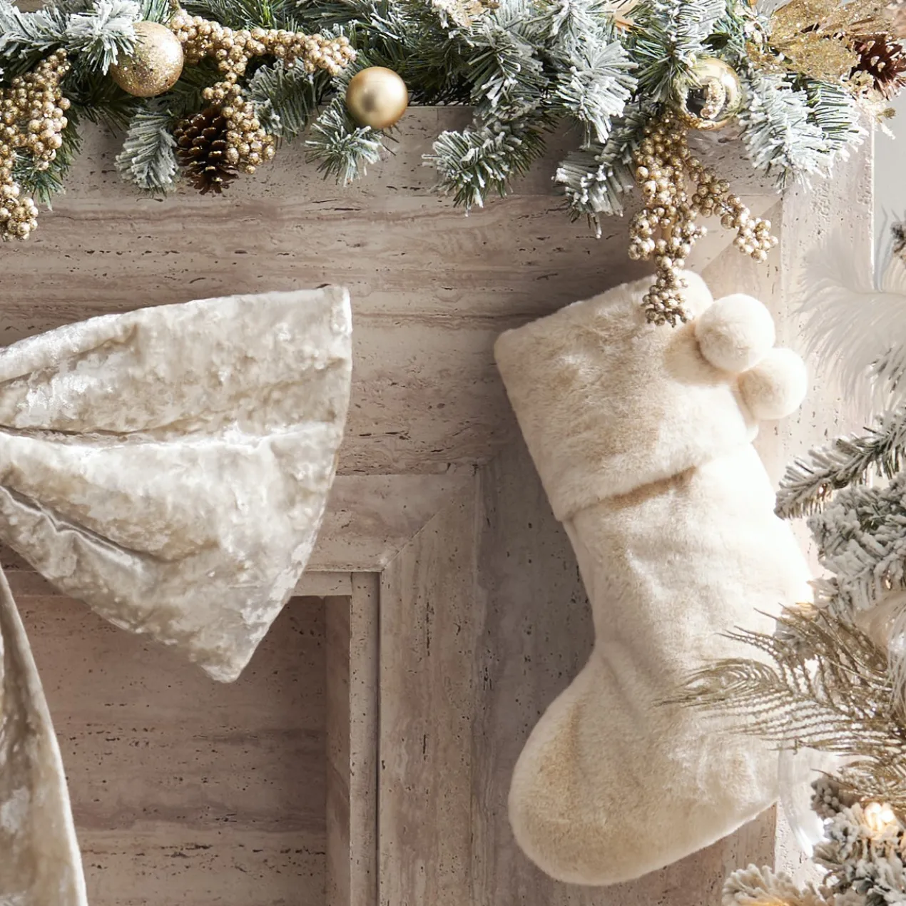 Fur Stocking - Ivory