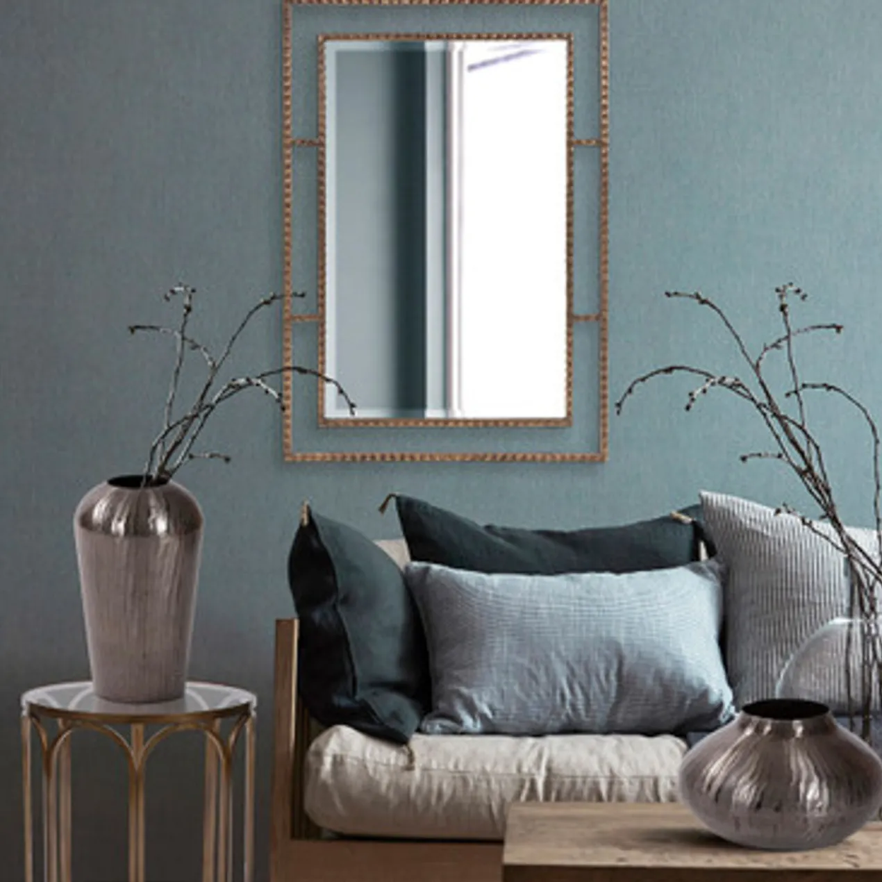 Gaven Mirror